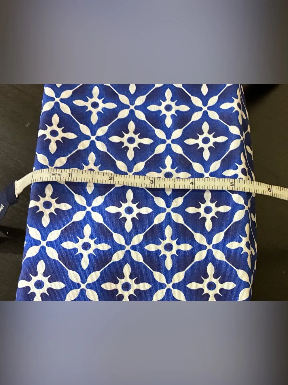 Estée Lauder Make Up Bag Zip Top Blue White Floral & Geometric NWOT